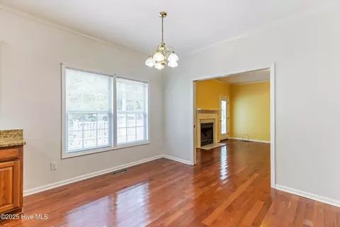 110 E Pointe Rd, Rocky Point, NC 28457 photo 15