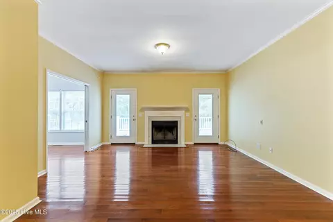 110 E Pointe Rd, Rocky Point, NC 28457 photo 9