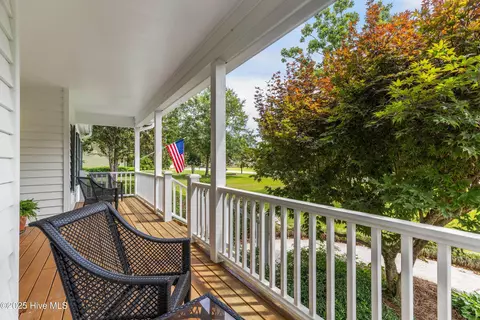 110 E Pointe Rd, Rocky Point, NC 28457 photo 5