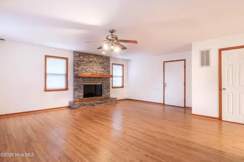 55 Batson Rd, Hampstead, NC 28443 photo 17
