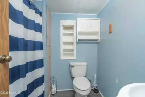 115 Hill St, Cedar Point, NC 28584 photo 18