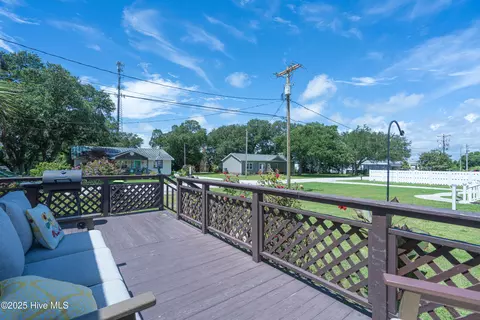 115 Hill St, Cedar Point, NC 28584 photo 25