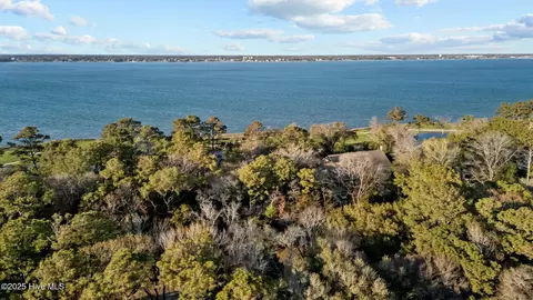 136 Oakleaf Dr, Pine Knoll Shores, NC 28512 photo 56
