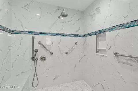 136 Oakleaf Dr, Pine Knoll Shores, NC 28512 photo 37