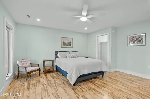 136 Oakleaf Dr, Pine Knoll Shores, NC 28512 photo 33