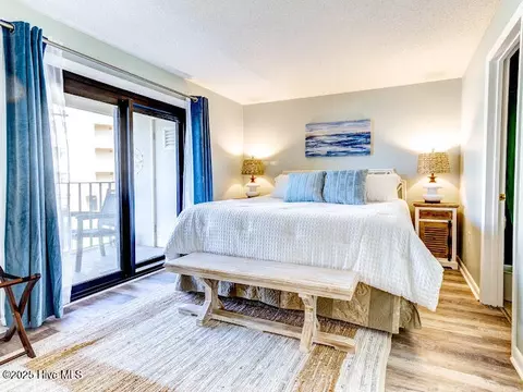 1505 Salter Path Rd #216, Indian Beach, NC 28512