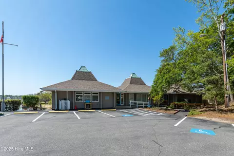 709 Harbour View Dr, Kill Devil Hills, NC 27948 photo 15