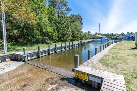 709 Harbour View Dr, Kill Devil Hills, NC 27948 photo 17