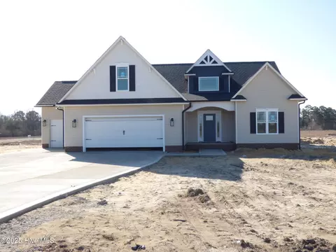 622 Tart Town Rd, Dunn, NC 28334