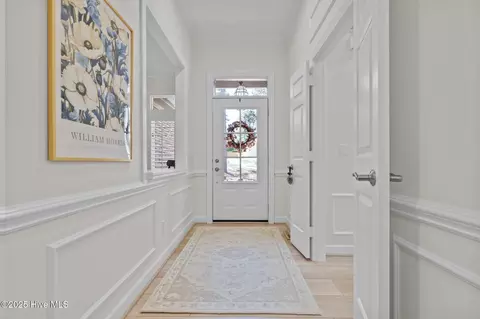 Entry Way - 15 Ivy Way, Pinehurst, NC 28374 photo 2 of 4