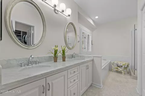 Bath - 15 Ivy Way, Pinehurst, NC 28374 photo 2 of 5