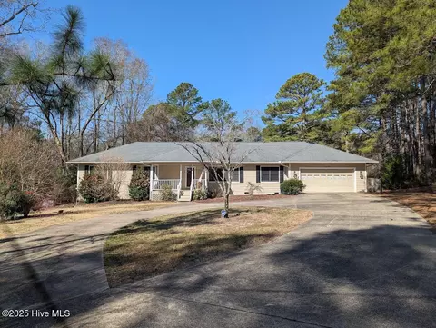 4094 Niagara Carthage Rd, Whispering Pines, NC 28327