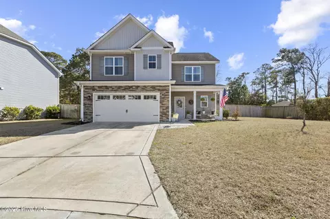 71 Peoples Ct, Hampstead, NC 28443