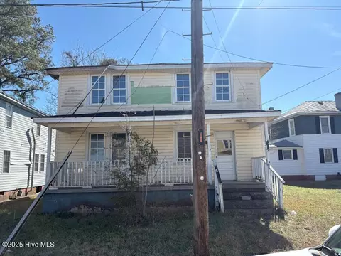 727 Main St, New Bern, NC 28560