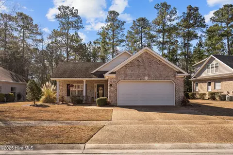 510 Horton Pl, Winnabow, NC 28479