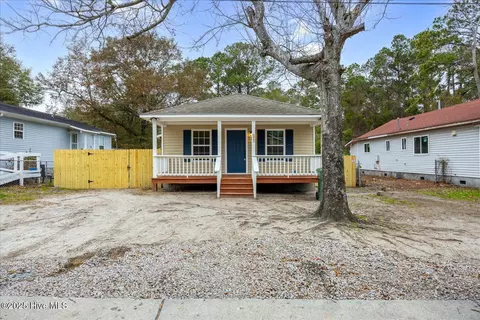 525 Maides Ave, Wilmington, NC 28405