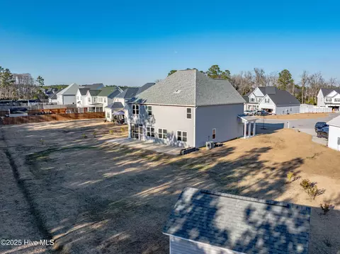 330 Bear Run, Maple Hill, NC 28454 photo 8