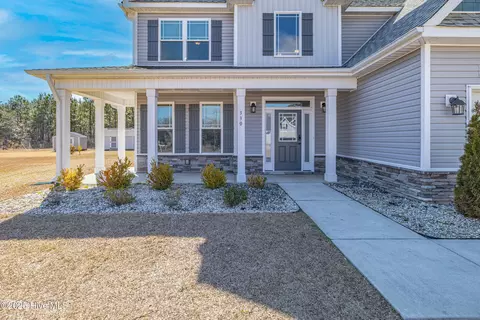 330 Bear Run, Maple Hill, NC 28454 photo 5
