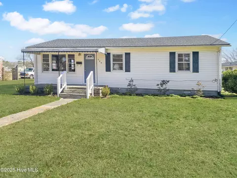 124 Jackson St, Edenton, NC 27932