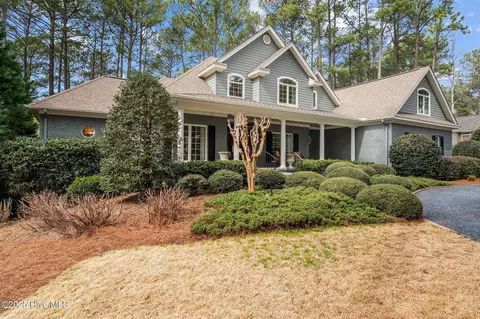 42 Oxton Cir, Pinehurst, NC 28374 photo 2