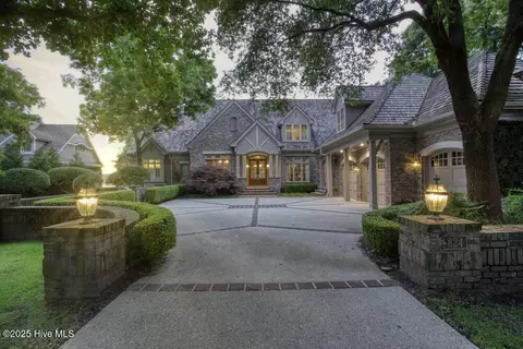 824 Gull Point Rd, Wilmington, NC 28405