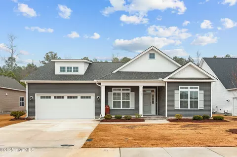 1808 Dew Meadow Dr, Winterville, NC 28590