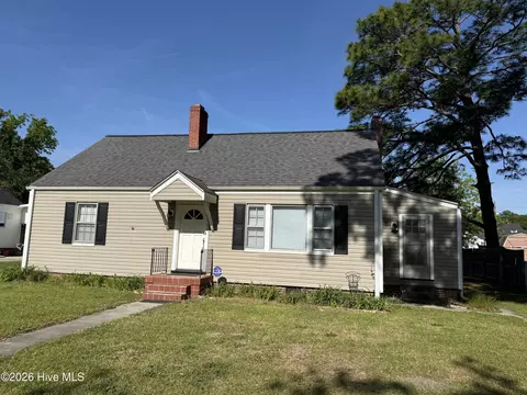 2506 Sunset Ave, Greenville, NC 27834