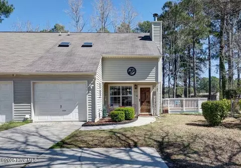 139 Village Ct, Havelock, NC 28532
