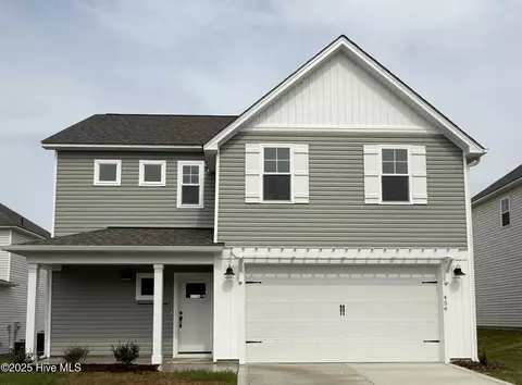 456 Kendall Dr, Southern Pines, NC 28387