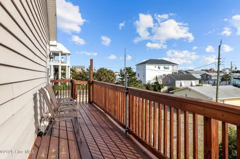 310 E Bogue Blvd, Atlantic Beach, NC 28512 photo 31