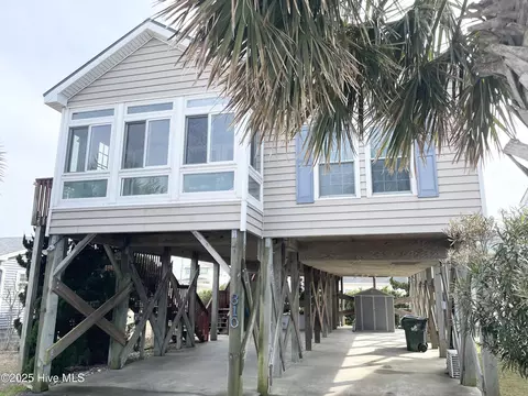 310 E Bogue Blvd, Atlantic Beach, NC 28512