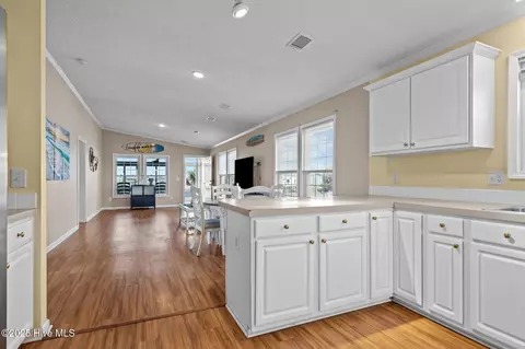 310 E Bogue Blvd, Atlantic Beach, NC 28512 photo 3