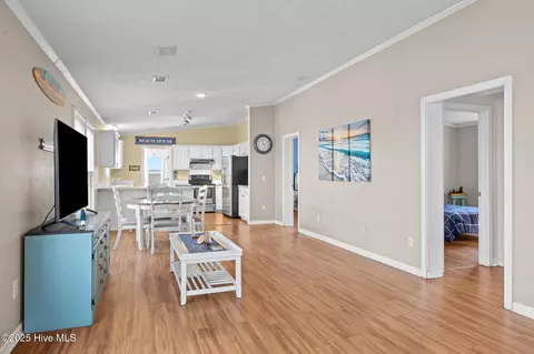 310 E Bogue Blvd, Atlantic Beach, NC 28512 photo 11