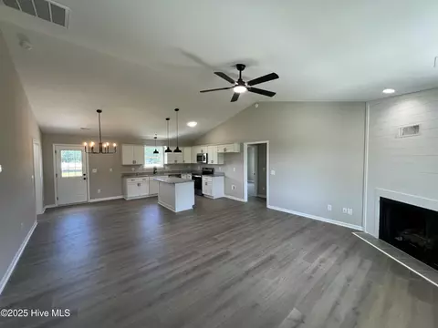 82 Asher Pointe Way, Benson, NC 27504 photo 2