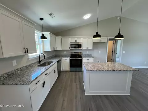 82 Asher Pointe Way, Benson, NC 27504 photo 4