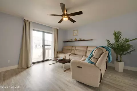 128 W Kitty Hawk Rd #B5, Kitty Hawk, NC 27949 photo 7