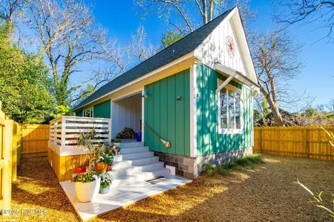 530 Contentnea Ave, New Bern, NC 28560