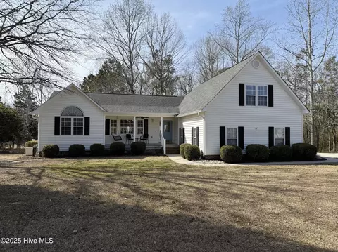 219 Mellen Rd, New Bern, NC 28562