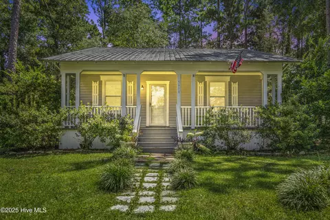 5610 Forest Ave, Wilmington, NC 28403
