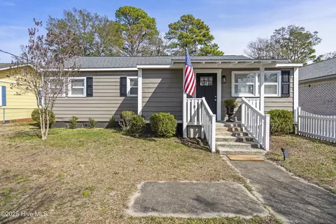2131 Jefferson St, Wilmington, NC 28401