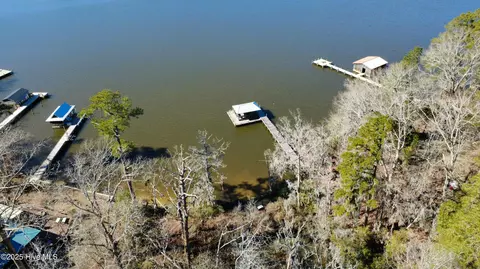 18 Teachs Cove Rd, Bath, NC 27808 photo 16