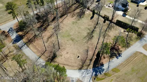 18 Teachs Cove Rd, Bath, NC 27808 photo 4