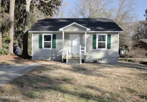 1000 Raleigh St, Elizabeth City, NC 27909