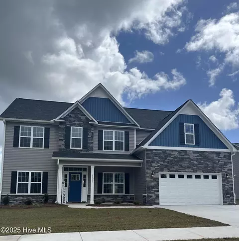 107 Delaware Dr, Newport, NC 28570
