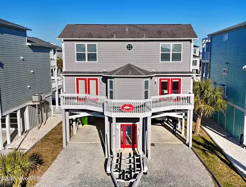 20 Goldsboro St, Ocean Isle Beach, NC 28469