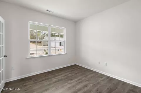 2003 Minnette Cir, New Bern, NC 28562 photo 21