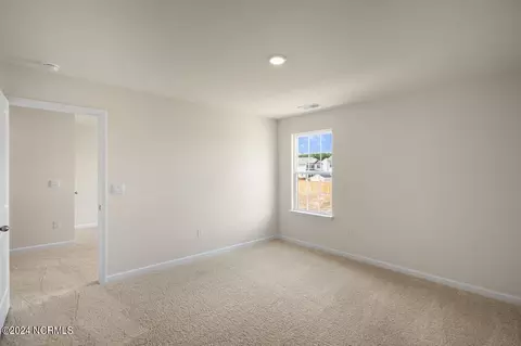 2003 Minnette Cir, New Bern, NC 28562 photo 6