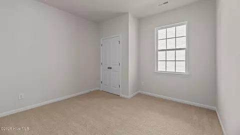 2006 Minnette Cir, New Bern, NC 28562 photo 5