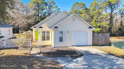 804 Southern Charm Dr, Wilmington, NC 28412