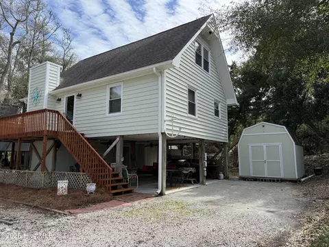 7301 Canal Dr, Emerald Isle, NC 28594